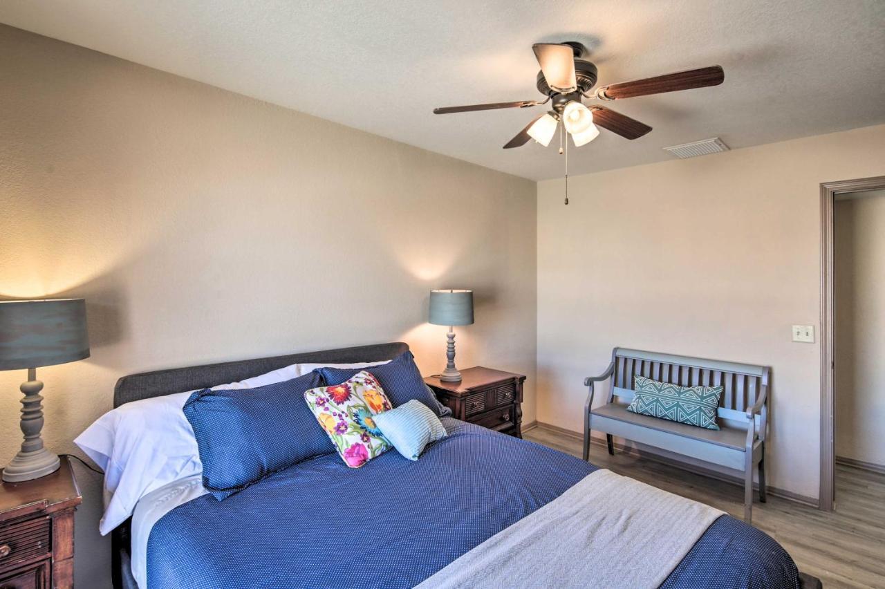 Lake Havasu City Home With Views 3 Mi To Marina! Exterior photo